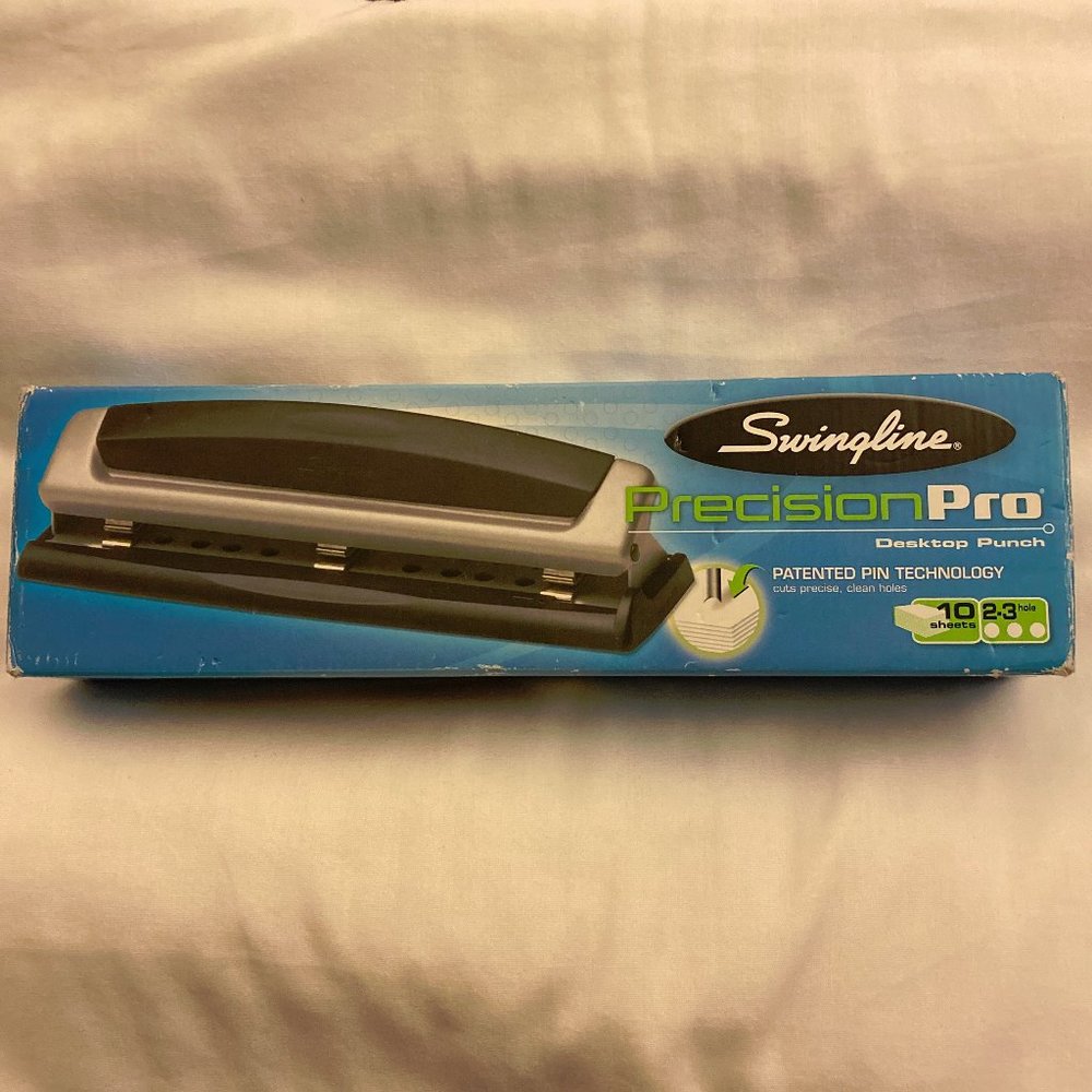 Swingline Precision Pro Desktop Punch Stapler